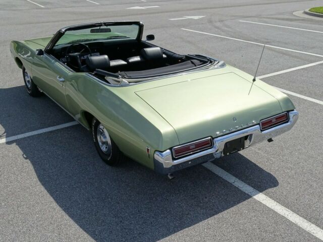 Pontiac Tempest 1969 image number 17