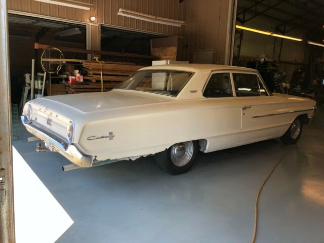 Ford Galaxie 1964 image number 10