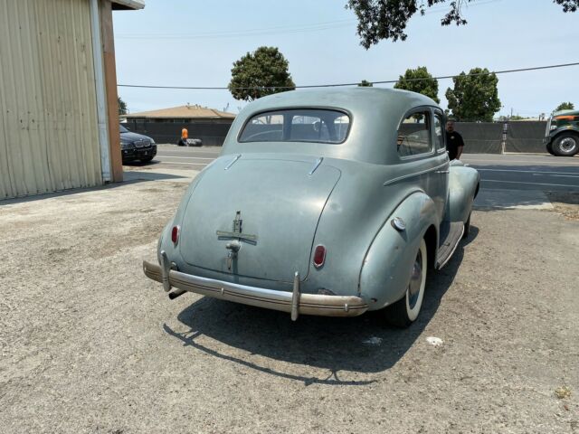 Chevrolet Master Deluxe 1940 image number 1