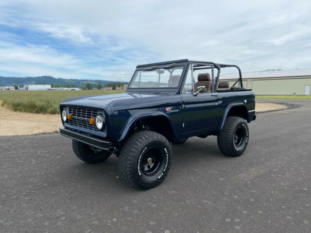 Ford Bronco 1970 image number 10