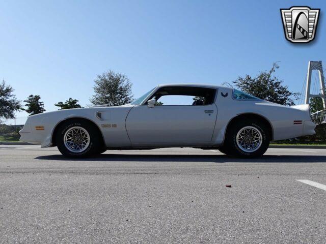 Pontiac Firebird Trans-Am 1978 image number 38