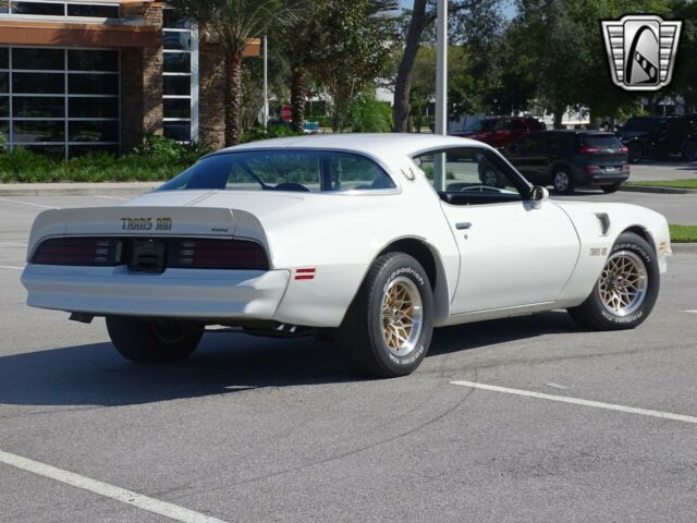 Pontiac Firebird Trans-Am 1978 image number 4