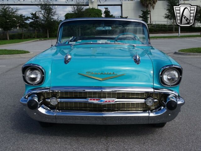 Chevrolet Bel Air/150/210 1957 image number 13