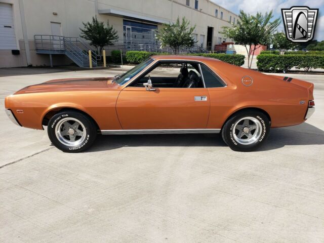 AMC AMX 1969 image number 2