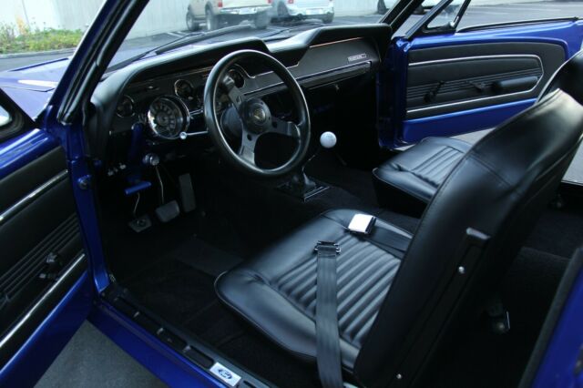 Ford Mustang 1967 image number 15