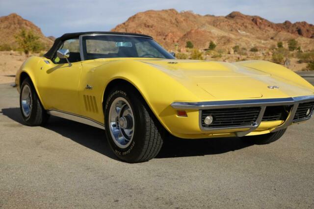 Chevrolet Corvette 1969 image number 14