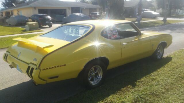 Oldsmobile Cutlass 1970 image number 0