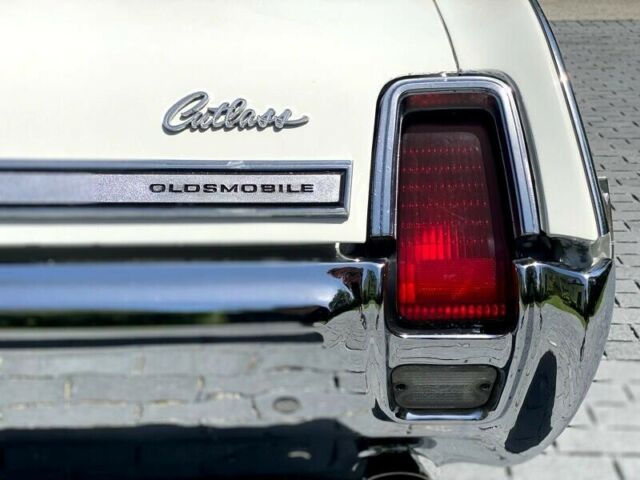 Oldsmobile Cutlass 1969 image number 5