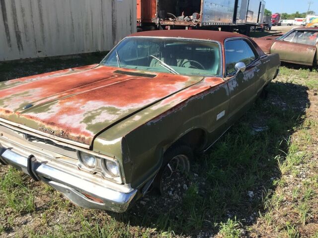 Plymouth Fury 1969 image number 13