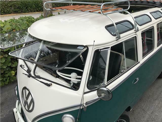 Volkswagen Bus/Vanagon 1969 image number 1