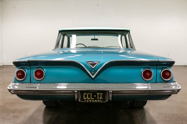 Chevrolet Bel Air/150/210 1961 image number 29