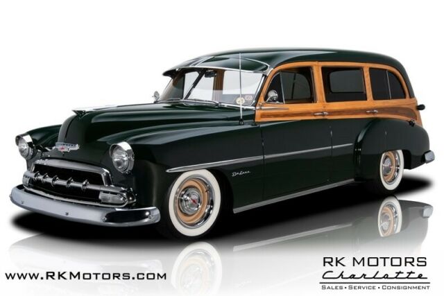 Chevrolet Deluxe Wagon 1952 image number 0