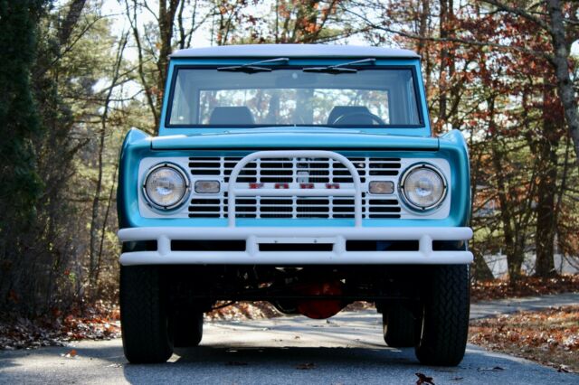 Ford Bronco 1966 image number 1