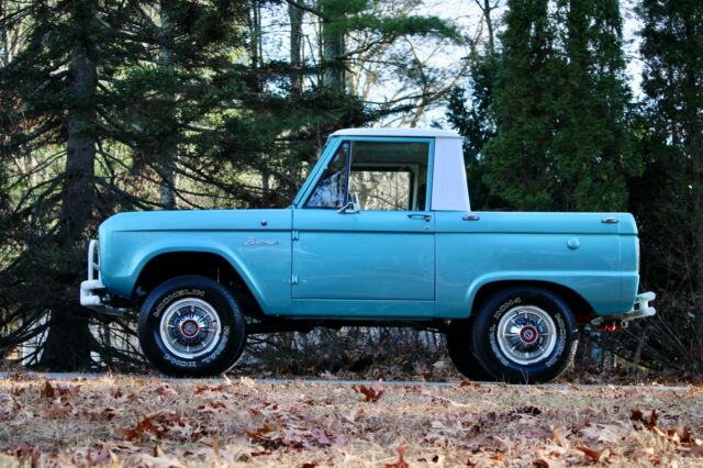 Ford Bronco 1966 image number 26