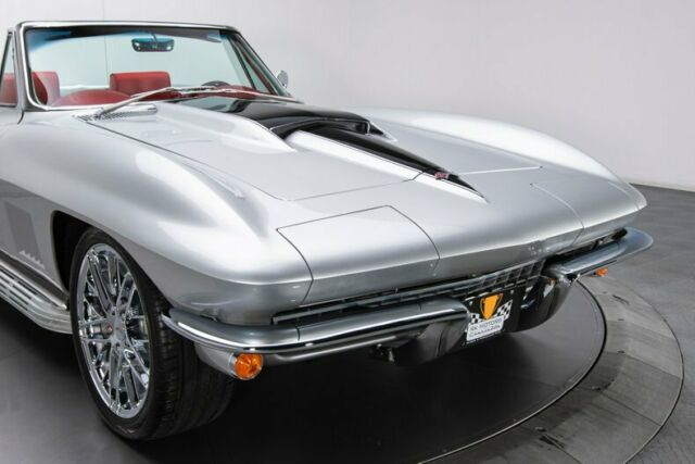 Chevrolet Corvette 1966 image number 22