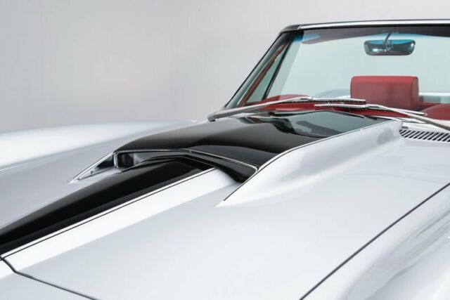 Chevrolet Corvette 1966 image number 23