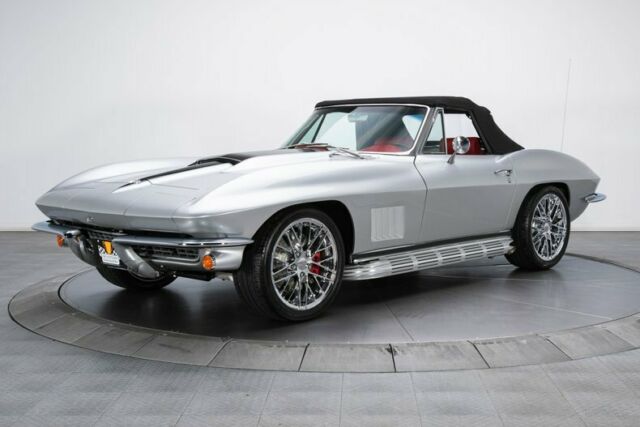 Chevrolet Corvette 1966 image number 32