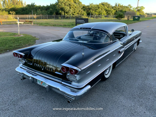 Pontiac Bonneville 1958 image number 21