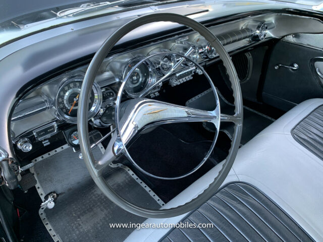 Pontiac Bonneville 1958 image number 41