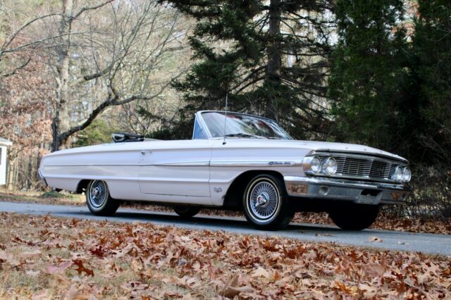 Ford Galaxie 1964 image number 30