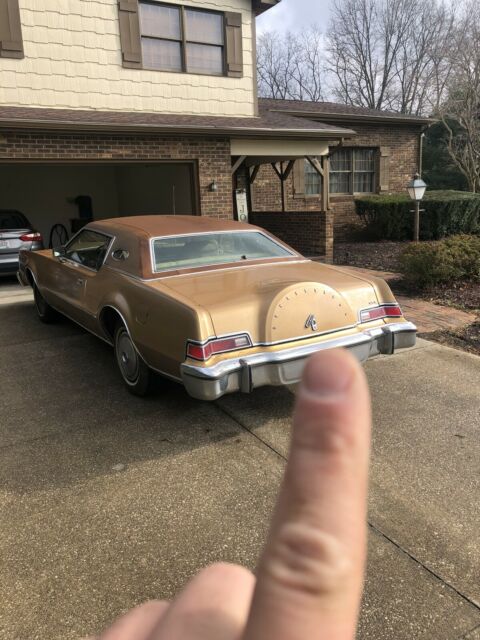 Lincoln Continental Mk IV 1974 image number 13