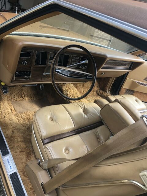 Lincoln Continental Mk IV 1974 image number 15