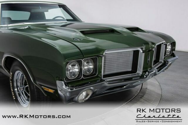 Oldsmobile Cutlass 1972 image number 37