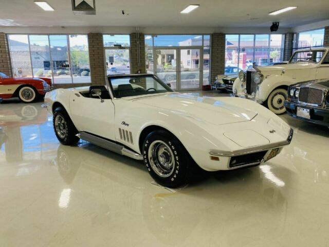 Chevrolet Corvette 1969 image number 29