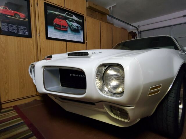 Pontiac Firebird 1971 image number 23