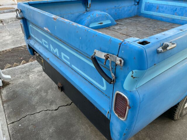 GMC 100 1960 image number 24