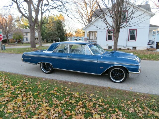 Ford GALAXIE 1962 image number 31