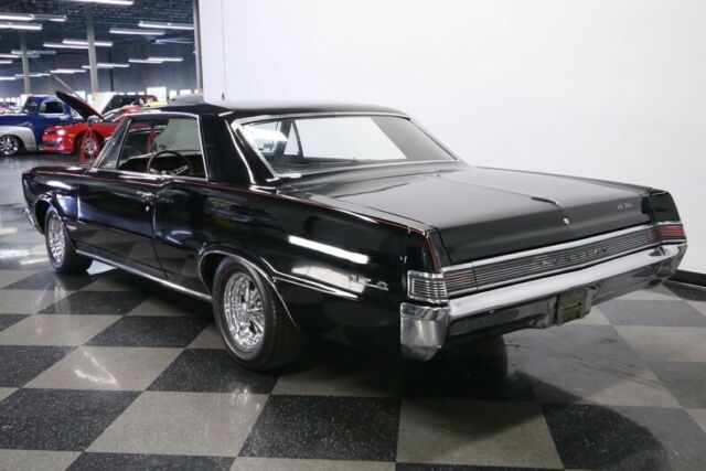 Pontiac GTO 1965 image number 9