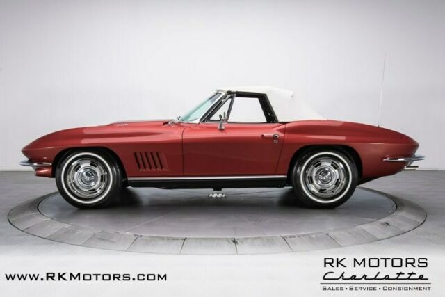 Chevrolet Corvette 1967 image number 15