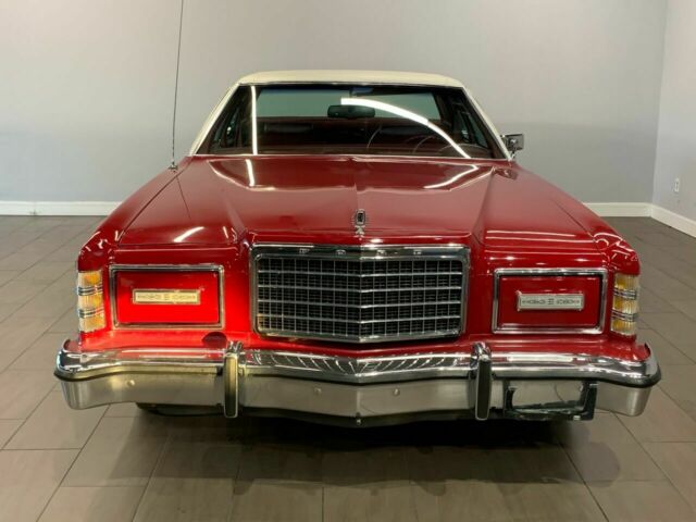 Ford LTD 1978 image number 2