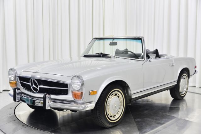 Mercedes-Benz SL-Class 1971 image number 28