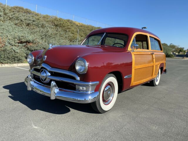 Ford Custom Deluxe Woody 1950 image number 0