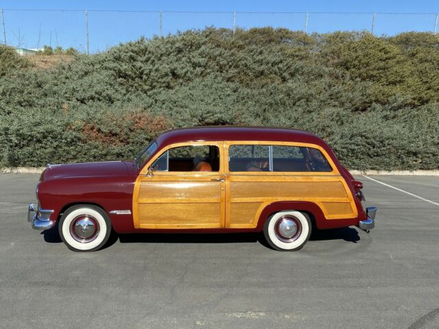 Ford Custom Deluxe Woody 1950 image number 27