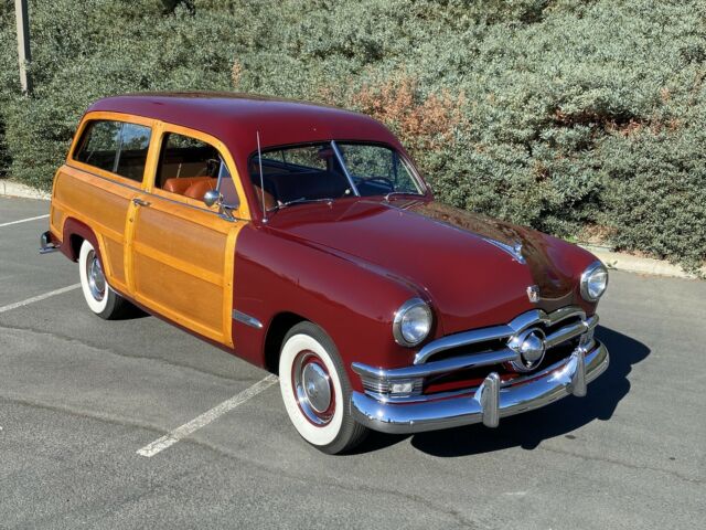 Ford Custom Deluxe Woody 1950 image number 39