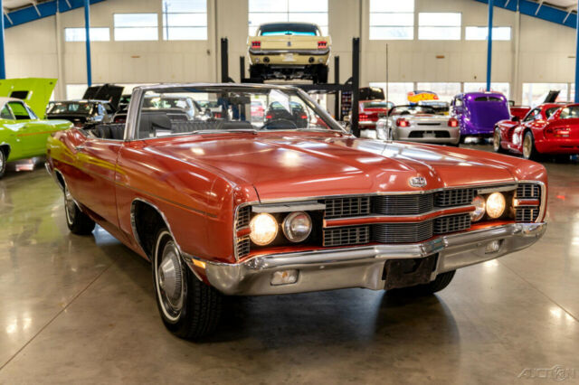 Ford Galaxie 1969 image number 34