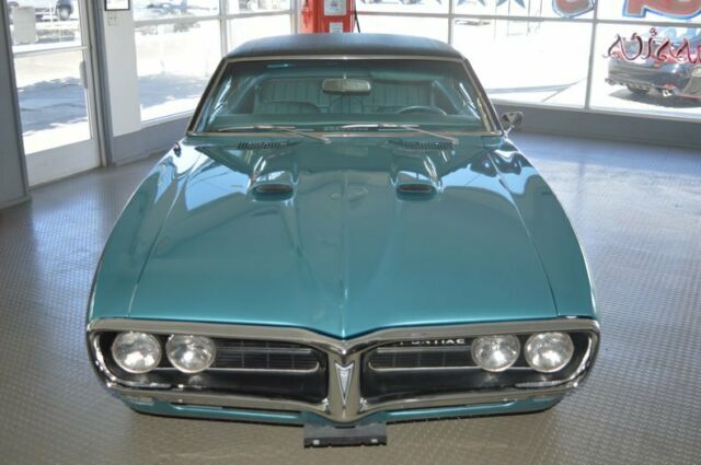 Pontiac Firebird 1968 image number 11