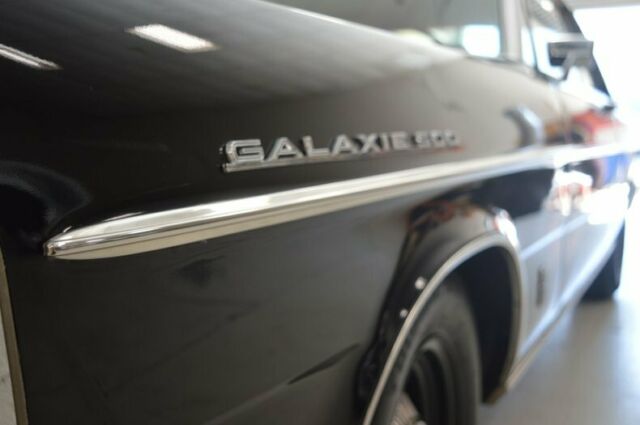 Ford Galaxie 1965 image number 47