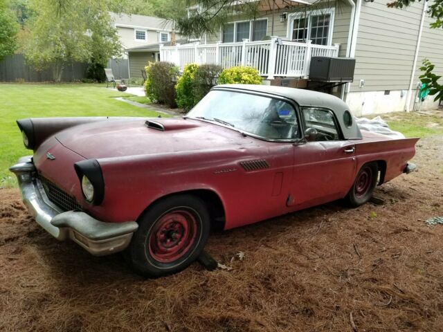 Ford Thunderbird 1957 image number 1