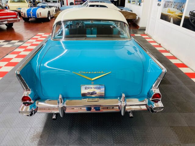 Chevrolet Bel Air/150/210 1957 image number 22