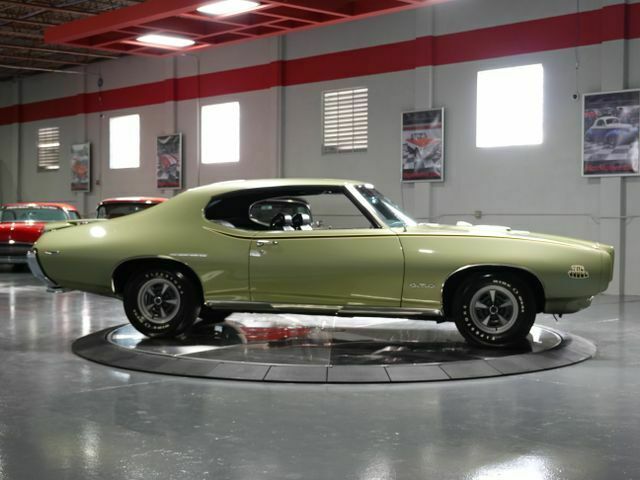 Pontiac GTO 1969 image number 1