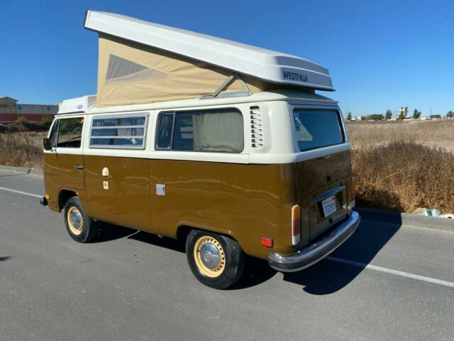 Volkswagen Bus/Vanagon 1978 image number 13