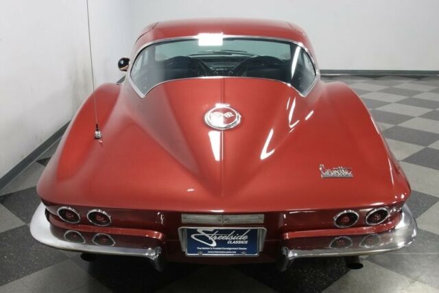 Chevrolet Corvette 1967 image number 11