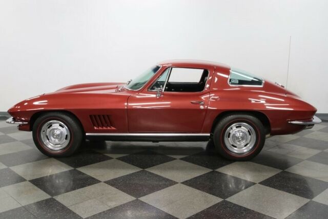 Chevrolet Corvette 1967 image number 27