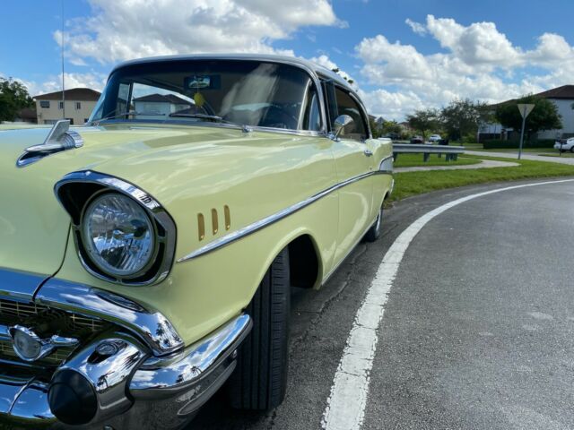 Chevrolet Bel Air/150/210 1957 image number 13