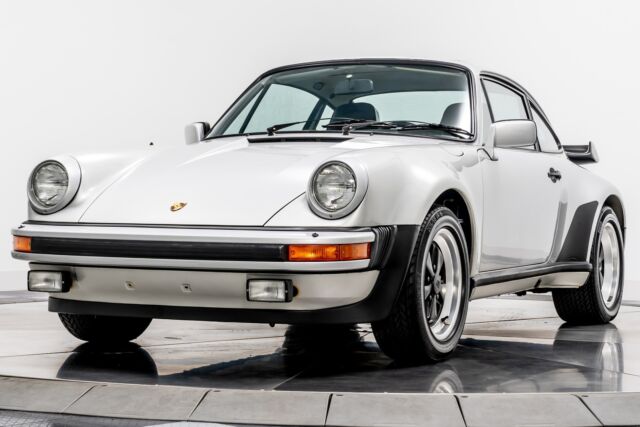 Porsche 911 1979 image number 3