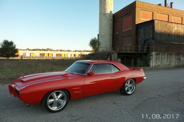 Pontiac Firebird 1969 image number 0